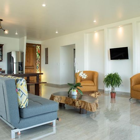 Lake Arenal Condos Naranjos Agrios Luaran gambar
