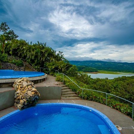 Lake Arenal Condos Naranjos Agrios Luaran gambar