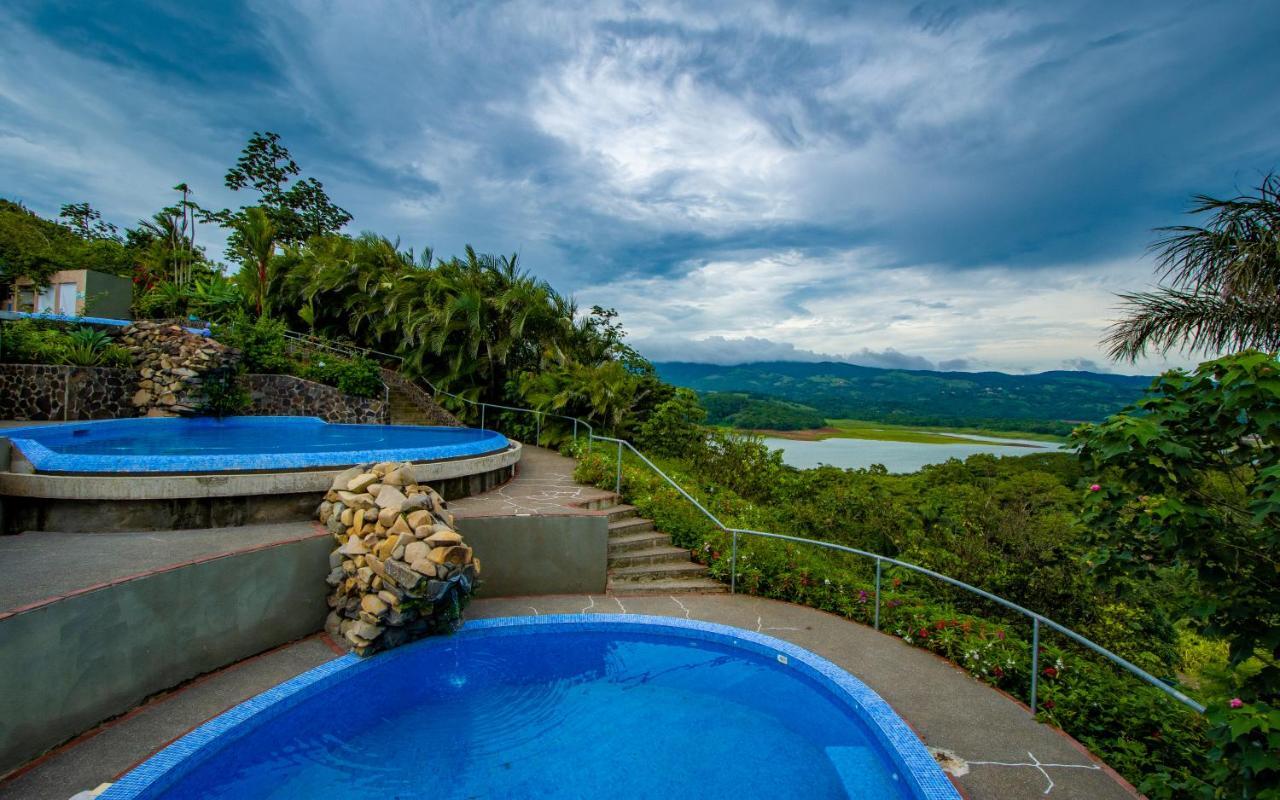 Lake Arenal Condos Naranjos Agrios Luaran gambar